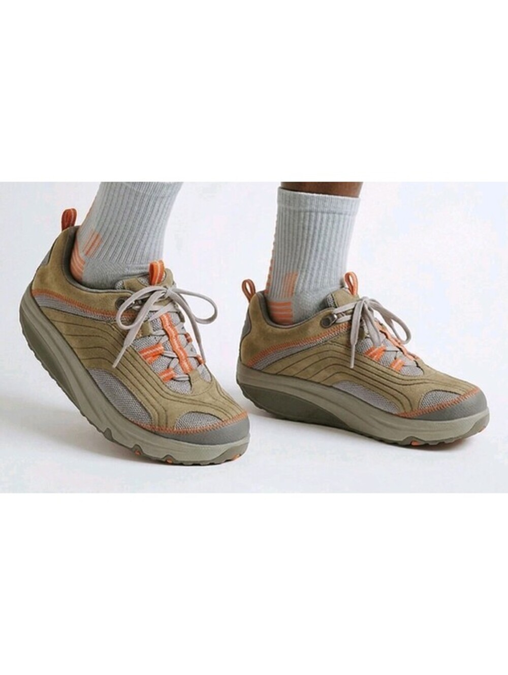 MBT Chapa Walking Shoe Brown Tan Women’s Size 8.5